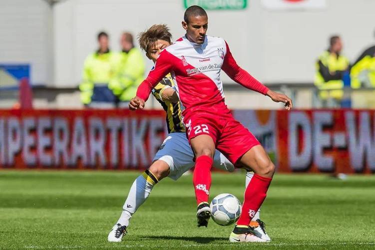 他的存在不 他的存在不