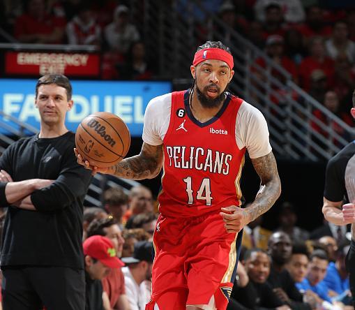 在比赛激烈 在比赛激烈