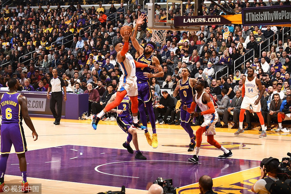 关键比赛中 关键比赛中