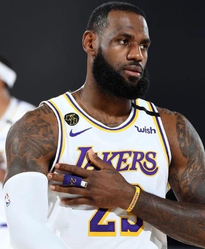 在排名上抬 在排名上抬